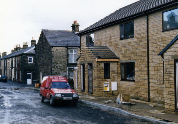 Stanley Street 
17-Buildings and the Urban Environment-05-Street Scenes-005-Callender to Albert Street
Keywords: 1997