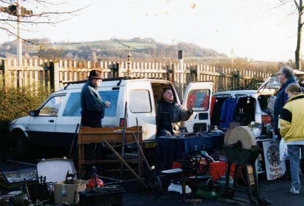 Sunday Car boot sale on the Station Car Park 
17-Buildings and the Urban Environment-05-Street Scenes-022-Railway Street
Keywords: 1997