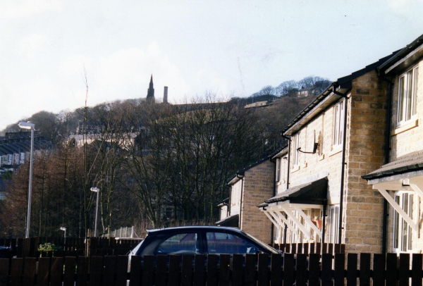 New houses at Springwood Lodge 
17-Buildings and the Urban Environment-05-Street Scenes-006-Carr Street and Tanners area
Keywords: 1997