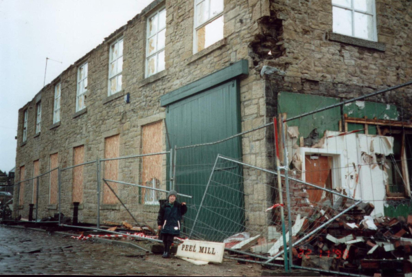 A sign of our times - Ex Joseph Strang Engineers 
to be catalogued
Keywords: 1998