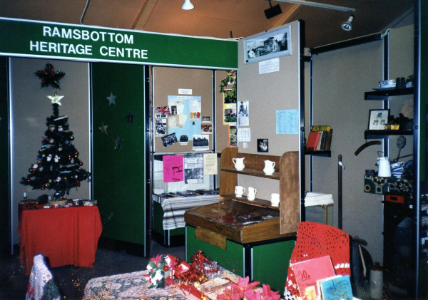 Heritage Society Christmas
01-Ramsbottom Heritage Society-01-RHS Activities-017-Heritage Centre

Keywords: 1999