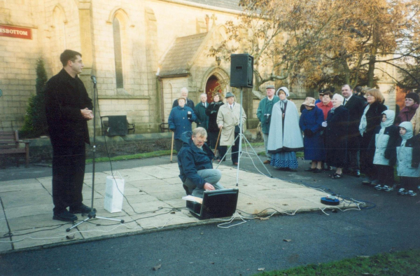 G.M.R radio presenter Jonathon Ali opens Dickensian Christmas in St Paul's gardens
to be catalogued
Keywords: 2001