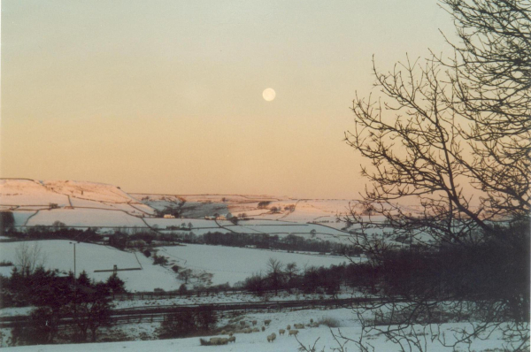 Sunrise and moonset over Musbury Tor 
to be catalogued
Keywords: 2001
