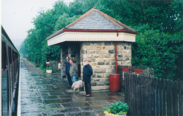 Irwell Vale Station 
to be catalogued
Keywords: 2001