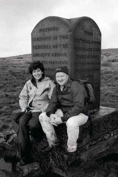 Pilgrim's cross - Holcombe Hill
18-Agriculture and the Natural Environment-03-Topography and Landscapes-001-Holcombe Hill
Keywords: 2002