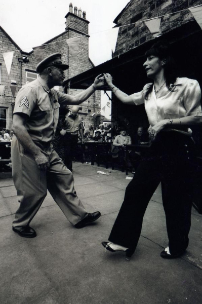 1940s weekend
14-Leisure-04-Events-003-1940s weekends
Keywords: 2002