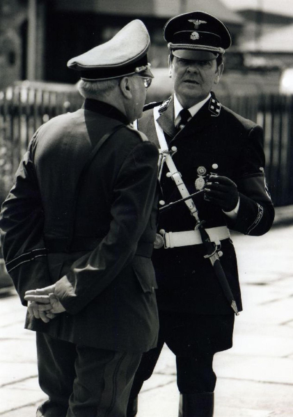 1940s weekend
14-Leisure-04-Events-003-1940s weekends
Keywords: 2002