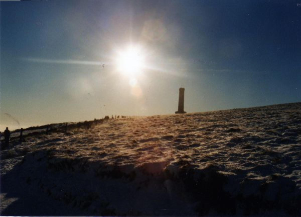 Peel Tower and Holcombe Hill
08- History-01-Monuments-002-Peel Tower
Keywords: 2002