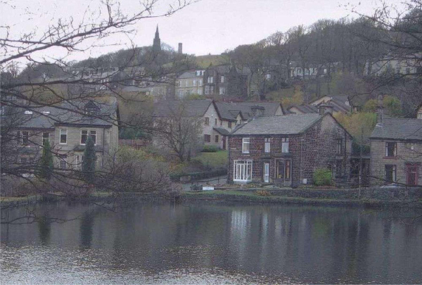 Springwood Lodge 
17-Buildings and the Urban Environment-05-Street Scenes-006-Carr Street and Tanners area
Keywords: 2003