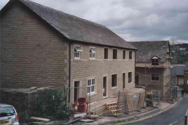 St John's Court
17-Buildings and the Urban Environment-05-Street Scenes-026-Square Street

Keywords: 2003