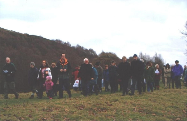 walk around Redisher Woods 
17-Buildings and the Urban Environment-05-Street Scenes-013-Holcombe Brook Area
Keywords: 2004