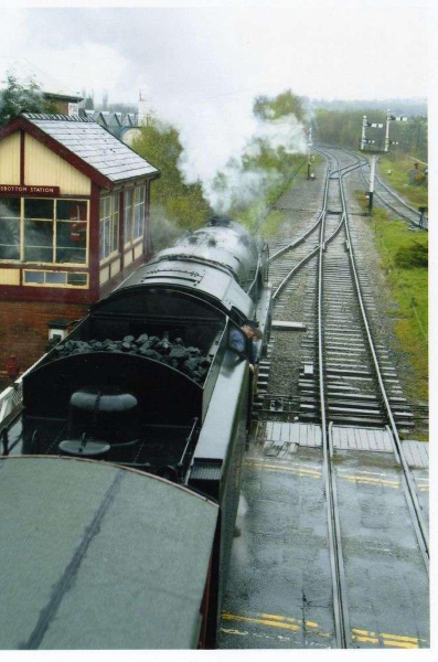 92214 at Ramsbottom Railway Station 
16-Transport-03-Trains and Railways-000-General
Keywords: 2005