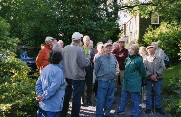 RHS Walk around Ramsbottom 
01-Ramsbottom Heritage Society-01-RHS Activities-000-General
Keywords: 2005