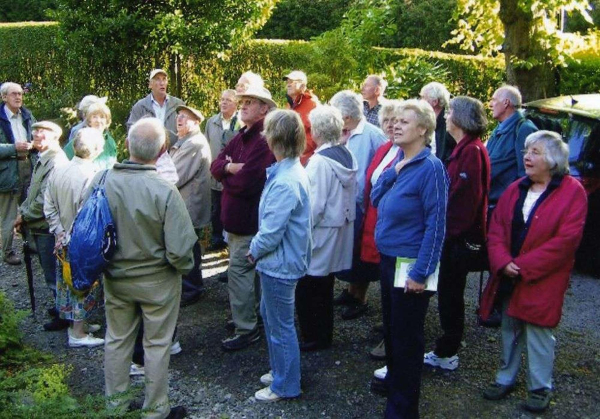 RHS Walk around Ramsbottom 
01-Ramsbottom Heritage Society-01-RHS Activities-000-General
Keywords: 2005