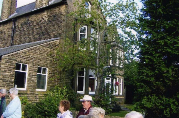 RHS Walk around Ramsbottom 
01-Ramsbottom Heritage Society-01-RHS Activities-000-General
Keywords: 2005