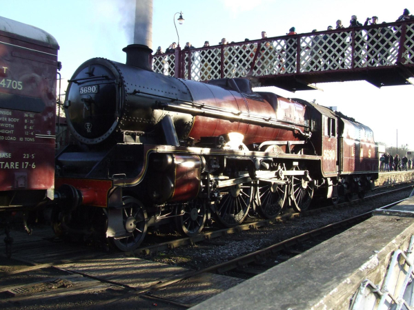 Leander Jubilee Class Locomotive at Ramsbottom Station - January Steam Event 
16-Transport-03-Trains and Railways-000-General
Keywords: 2006