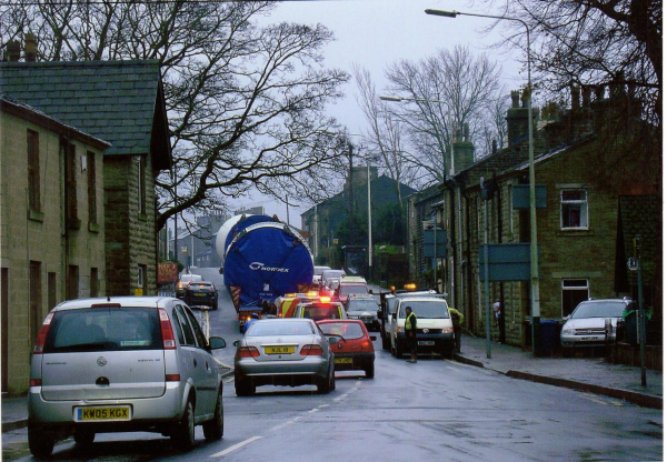 First load for Scout Moor Windfarm - 21st November 2007 
16-Transport-04-General-000-General

Keywords: 2007