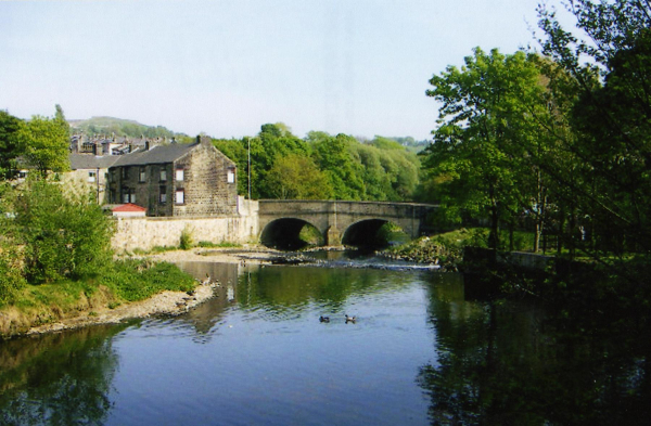 Peel Bridge 
17-Buildings and the Urban Environment-05-Street Scenes-021-Peel Brow area
Keywords: 2007