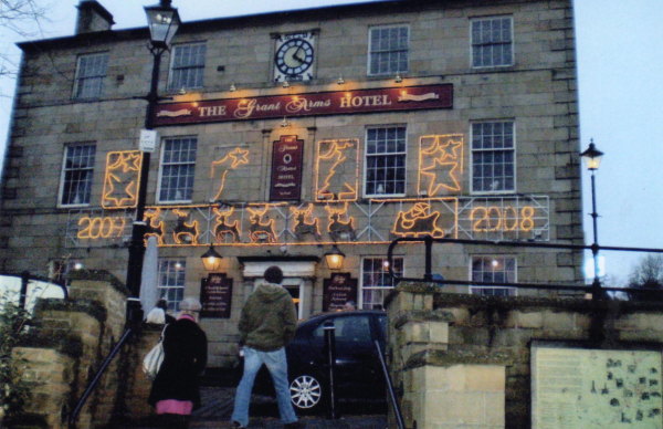Grant Arms, Market Place
14-Leisure-05-Pubs-012-Grant Arms
Keywords: 2008