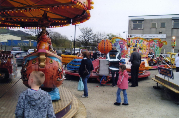 Spring Fair, Railway Street 
17-Buildings and the Urban Environment-05-Street Scenes-022-Railway Street
Keywords: 2008