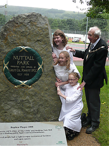 Filename=RHSDC21-COMP-HPC2008TH-142.JPG
Filesize=326KiB
Dimensions=1350x1800
Date added=Feb 07, 2026 RHSDC21-COMP-HPC2008TH-142.JPG