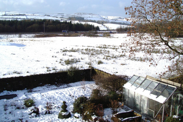 Helmshore Tor from Edenfield 
17-Buildings and the Urban Environment-05-Street Scenes-011-Edenfield
Keywords: 2009