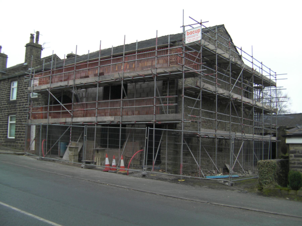 Conversion of Nuttall's West Barn, Edenfield January to November 2011 - 26th March
17-Buildings and the Urban Environment-05-Street Scenes-011-Edenfield
Keywords: 2011