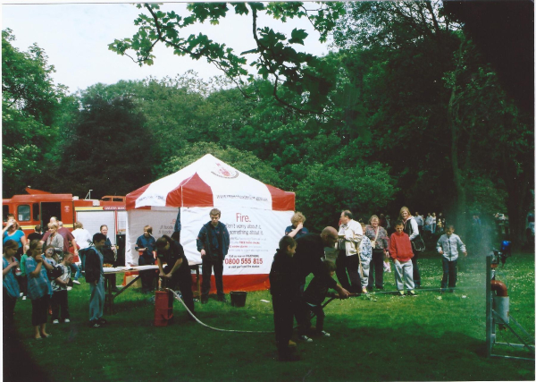 Ramsbottom Churches Together - Family Fun Day - Nuttall Park 19th June 2011
14-Leisure-01-Parks and Gardens-001-Nuttall Park General
Keywords: 2011