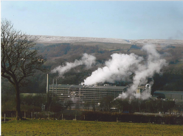 Stubbins Paper Mill
17-Buildings and the Urban Environment-05-Street Scenes-027-Stubbins Lane and Stubbins area
Keywords: 2012
