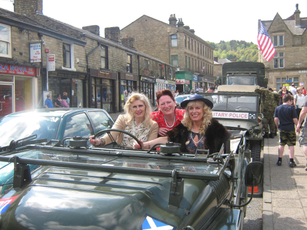 Wartime Weekend
14-Leisure-04-Events-003-1940s weekends
Keywords: 2013