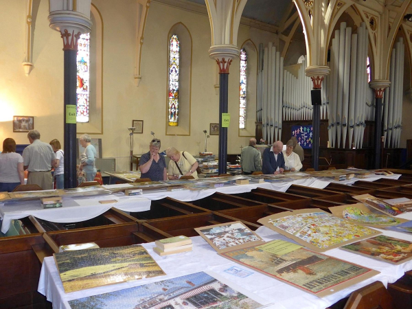 Ramsbottom Jigsaw Festival organised by Edenfield Parish Church & St Paul?s Church Ramsbottom  -  September 2014
06-Religion-01-Church Buildings-001-Church of England  - St. Paul, Bridge Street, Ramsbottom
Keywords: 2014