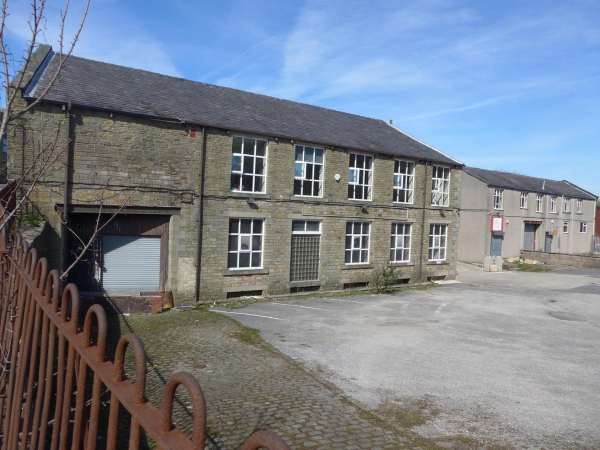 Ewood Bridge Mill for sale  = 8 April 
17-Buildings and the Urban Environment-05-Street Scenes-011-Edenfield

Keywords: 2015