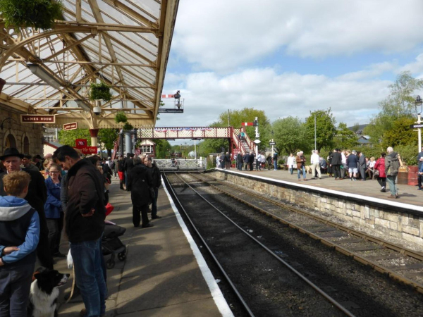 War Weekend - May Bank Holiday
14-Leisure-04-Events-003-1940s weekends
Keywords: 2015