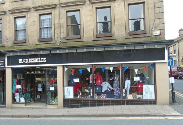 W&D Scholes - The store's 1940s Weekend display during its last few weeks of trading 
14-Leisure-04-Events-003-1940s weekends
Keywords: 2015