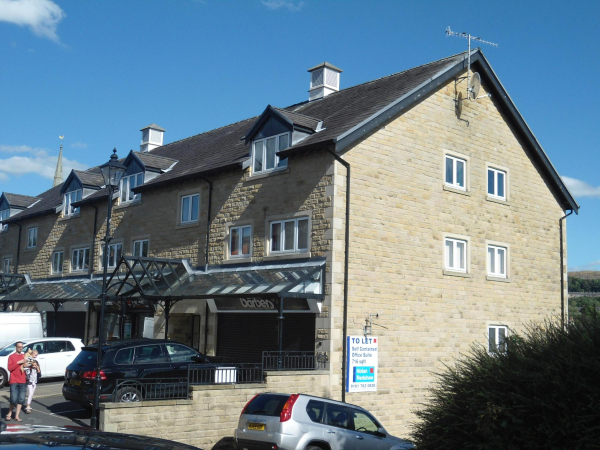 Flats & Shops Square Street 
17-Buildings and the Urban Environment-05-Street Scenes-026-Square Street area
Keywords: 2016