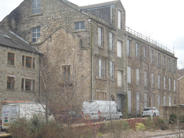 Flats Square Street 
17-Buildings and the Urban Environment-05-Street Scenes-026-Square Street area
Keywords: 2016
