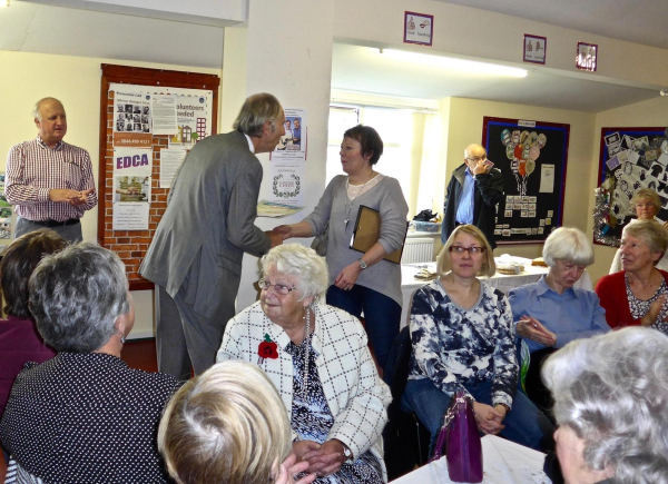 Edenfield in Bloom run by EVRA presentation of certificates by Council 
14-Leisure-04-Events-000-General
Keywords: 2016