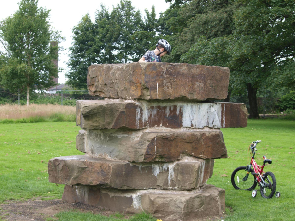 Jubilee climbing rock Nuttall Park
14-Leisure-01-Parks and Gardens-001-Nuttall Park General
Keywords: 2016