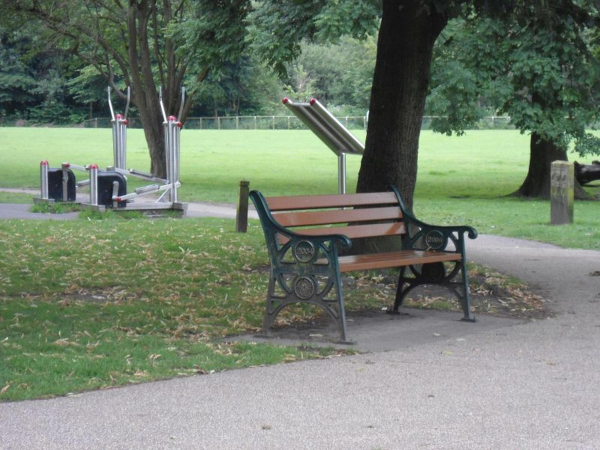 Relax and Enjoy Nuttall Park
14-Leisure-01-Parks and Gardens-001-Nuttall Park General
Keywords: 2016