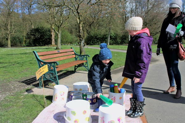 Friends of Nuttall Park Spring Fun Hunt 
14-Leisure-01-Parks and Gardens-001-Nuttall Park General
Keywords: 2016