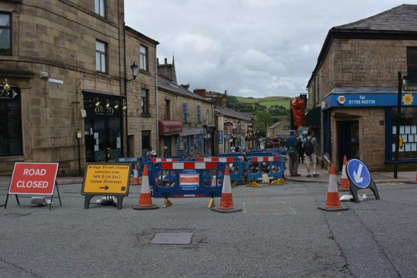 Bridge Street closed for gas main repairs
17-Buildings and the Urban Environment-05-Street Scenes-003-Bridge Street
Keywords: 2016