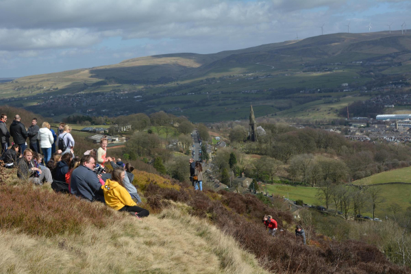 Holcombe Hill on Good Friday
18-Agriculture and the Natural Environment-03-Topography and Landscapes-001-Holcombe Hill
Keywords: 2016