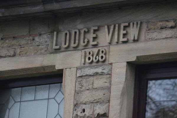 Lodge View, Bolton Street date stone 1868
17-Buildings and the Urban Environment-05-Street Scenes-031 Bolton Street
Keywords: 2017