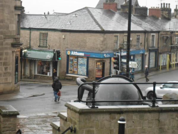 Urn Market Place  
17-Buildings and the Urban Environment-05-Street Scenes-017-Market Place
Keywords: 2017