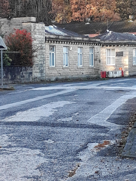 Porritts at Stubbins now closed
17-Buildings and the Urban Environment-05-Street Scenes-027-Stubbins Lane and Stubbins area
Keywords: 2018