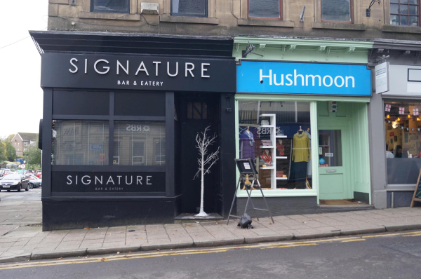 New Signature bar on Bridge Street
17-Buildings and the Urban Environment-05-Street Scenes-003-Bridge Street
Keywords: 2018