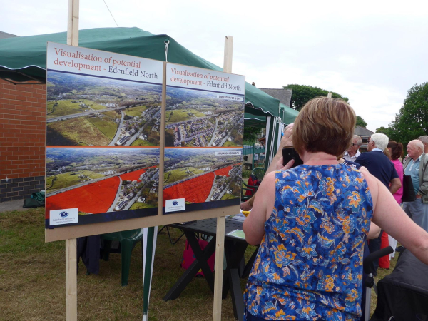 Edenfield Fete.  The Edenfield Forum  displays about building on green field sites   
14-Leisure-04-Events-000-General
Keywords: 2018
