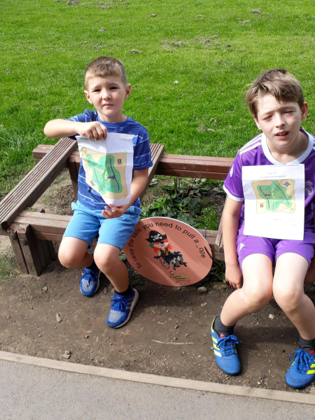 Bury Treasure Hunt in Nuttall Park
14-Leisure-01-Parks and Gardens-001-Nuttall Park General
Keywords: 2018