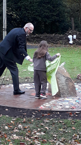 Memorial stone Unveiling Nuttall Park Sunday November 4th 2018 Unveiling of the Memorial Stone
14-Leisure-01-Parks and Gardens-001-Nuttall Park General
Keywords: 2018