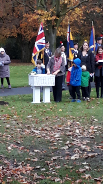 Memorial stone Unveiling Nuttall Park Sunday November 4th 2018 Releasing of the Doves
14-Leisure-01-Parks and Gardens-001-Nuttall Park General
Keywords: 2018